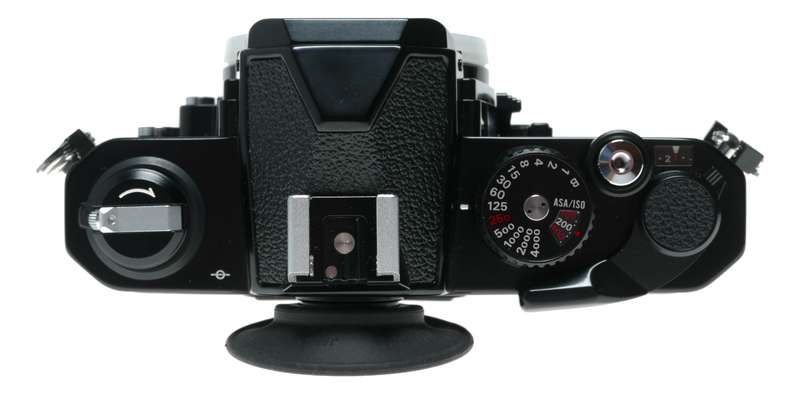 Nikon FM2 Black SLR 35mm Film Camera Body 3.5/28 Nikkor Free Lens