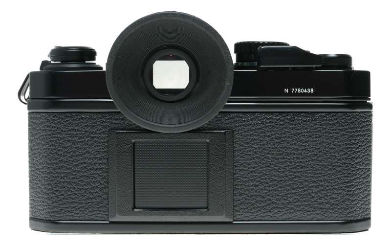 Nikon FM2 Black SLR 35mm Film Camera Body 3.5/28 Nikkor Free Lens