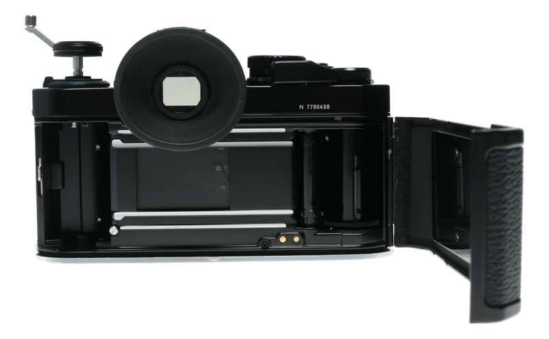Nikon FM2 Black SLR 35mm Film Camera Body 3.5/28 Nikkor Free Lens