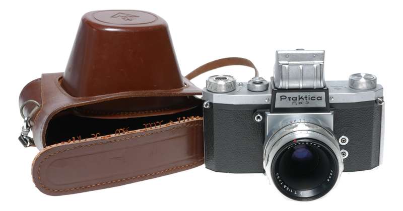 KW Praktica F.X3 35mm Film SLR Camera Jena T 2.8/50