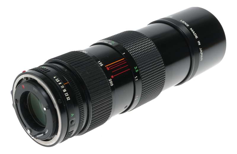 Canon Zoom Lens FD 80-200mm 1:4 fits 35mm SLR Camera