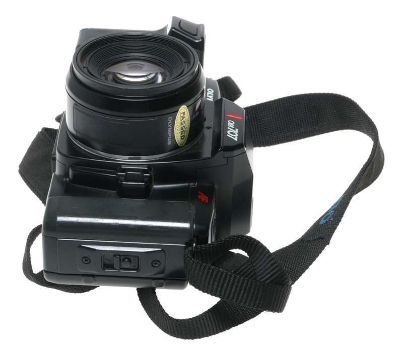 Olympus OM707 AF 1.8/50 SLR 35mm Film Camera Powerflash Grip