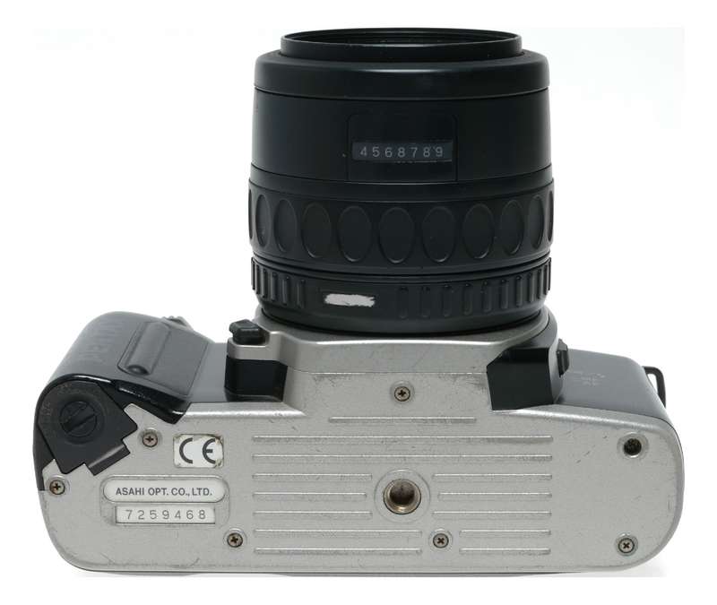 Pentax MZ-50 35mm Film AF SLR Camera SMC 35-80 Zoom
