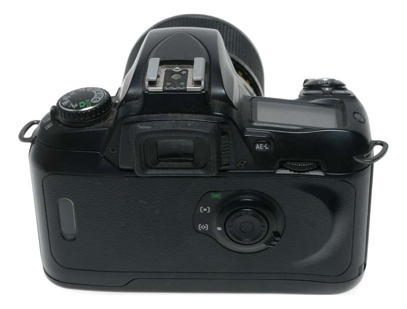 Nikon F-75 SLR 35mm Film Camera Nikkor Zoom 1:3.5/43-86 - Nikon