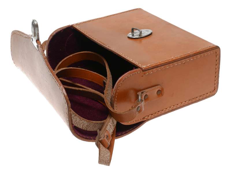 DeJur 8 vintage 8mm movie camera antique leather case and strap