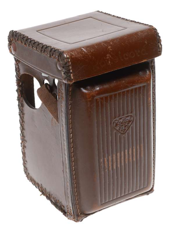 TLR Rolleicord vintage film camera antique ever ready leather case strap