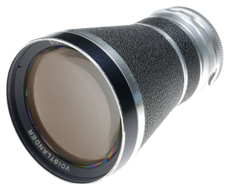 Voigtlander Super-Dynarex 1:4/200 Tele Lens 317/77 Filter 310/77 Hood