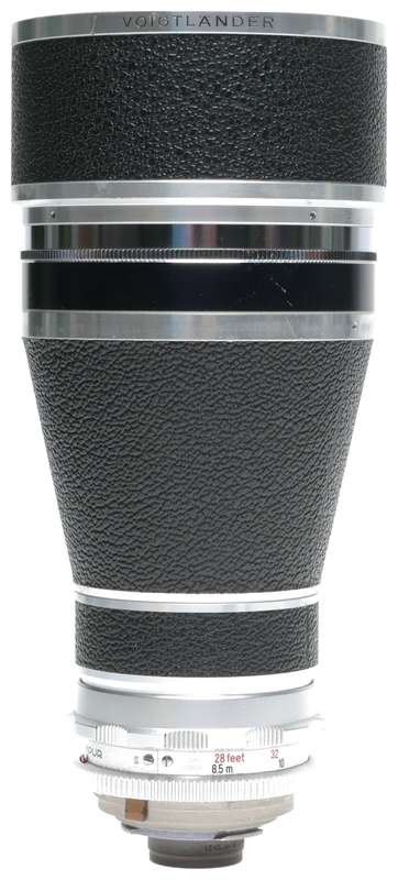 Voigtlander Super-Dynarex 1:4/200 Tele Lens 317/77 Filter 310/77 Hood