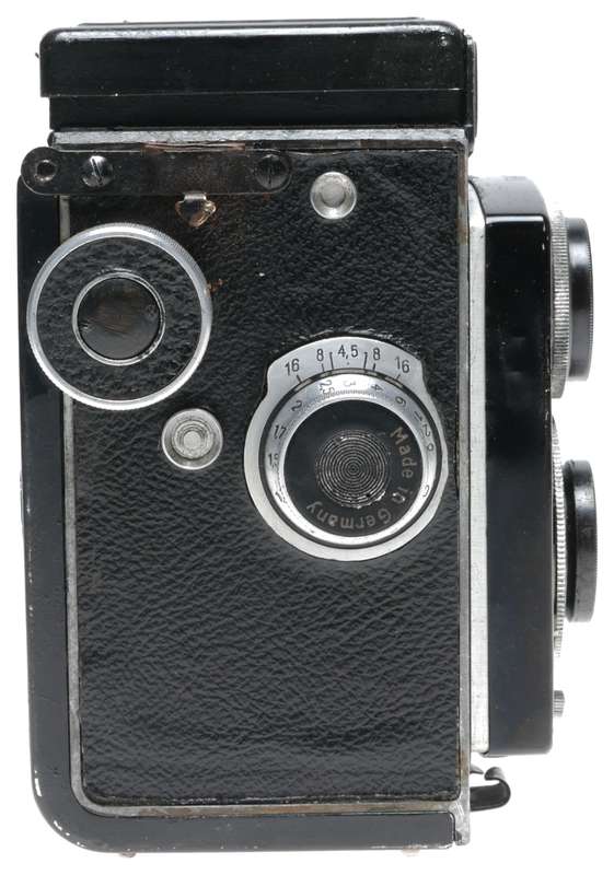 Rolleicord Ia 6x6 Type 3 Camera 7.5cm f/4.5 Zeiss Triotar Lens