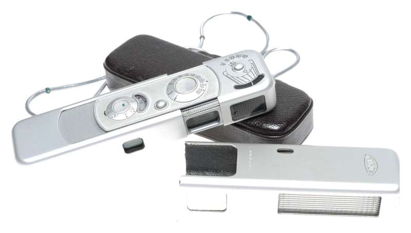 Minox B Spy Espionage Subminiature Film Camera Flash Chain Pouch Manual