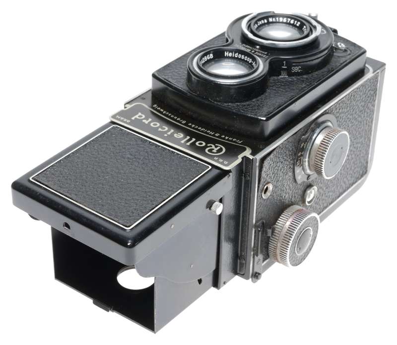 Rolleicord IIa Model 2 Triotar 3.5 Lens 6x6 TLR Film Camera