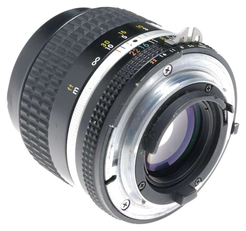 Nikon F Black SLR FTn Photomic Prism Viewfinder Camera Nikkor 1:2 85mm