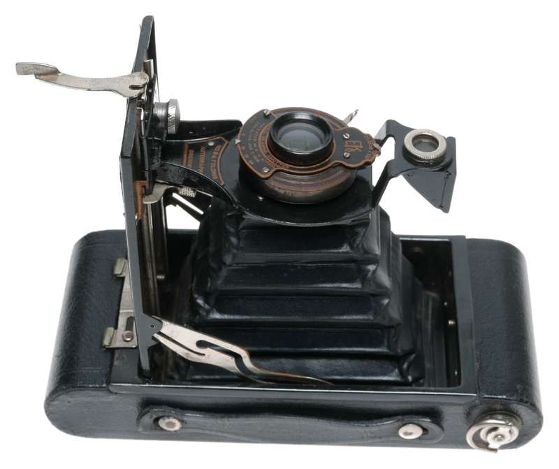 Kodak No.2A Folding Autographic Brownie Rollfilm Camera