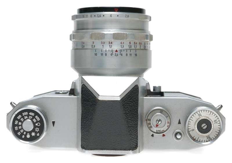 Pentacon Praktica IV Version 2 Camera Carl Zeiss Jena Tessar 2.8/50