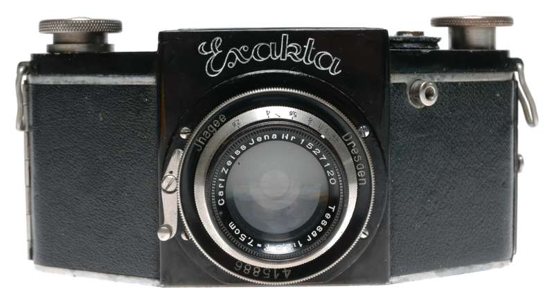 Ihagee Exakta B Type 2.2 SLR Camera Zeiss Jena Tessar 1:2.8 f=7.5cm Lens