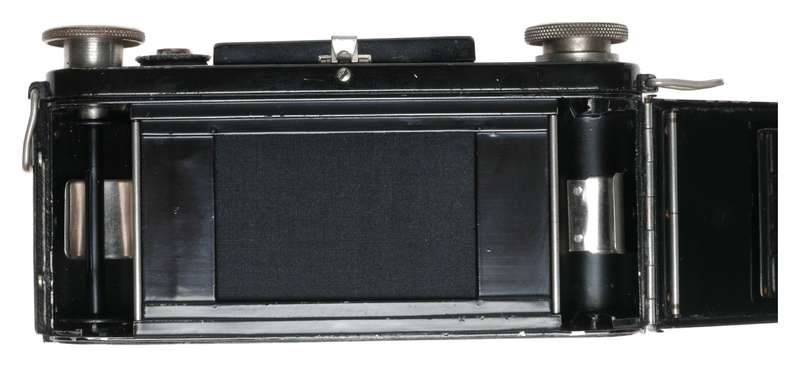 Ihagee Exakta B Type 2.2 SLR Camera Zeiss Jena Tessar 1:2.8 f=7.5cm Lens