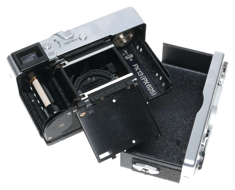 Rollei 35 Compact Miniature 35mm Film Camera Flash Unit