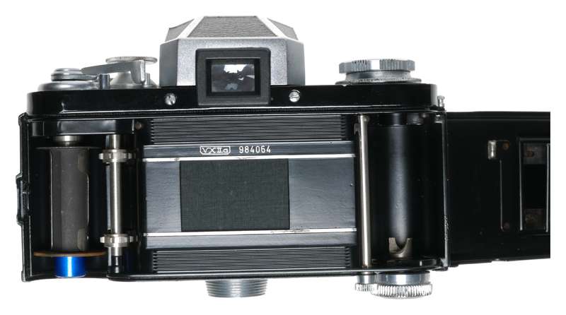 Ihagee Varex Exakta IIa Version 5.2 SLR Camera Pancolar 2/50 Lens