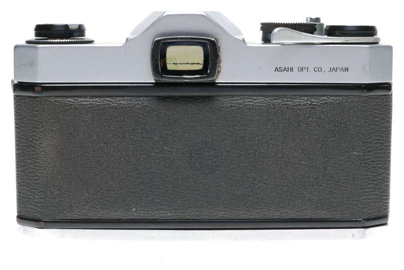 Asahi Pentax SP 500 Spotmatic SLR Film Camera 1.4/50 Super-Takumar Lens