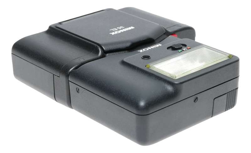 Minox EL Miniature 35mm Film Camera Hot Shoe Flash