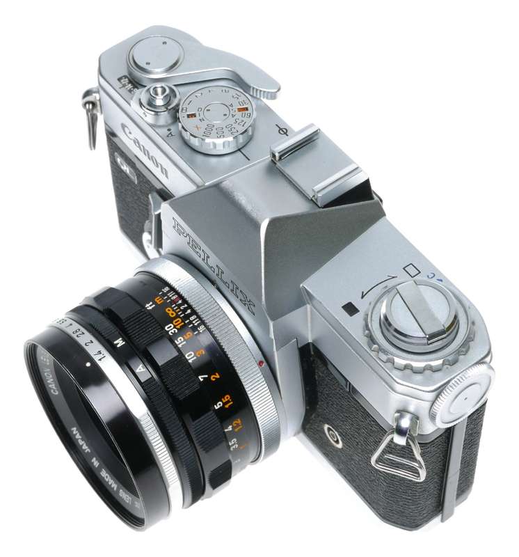 Canon Pelix QL 35mm SLR Film Camera 1:1.4 50mm Lens Macro Tubes