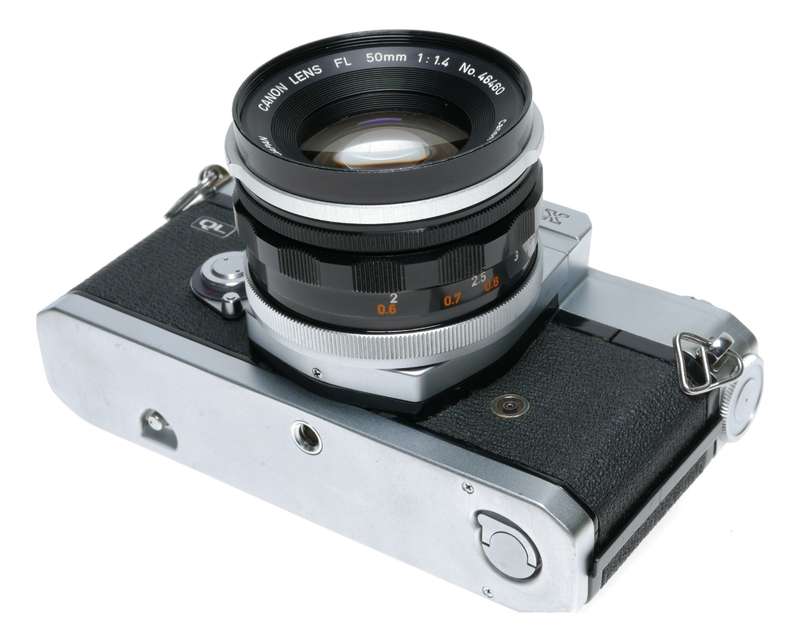 Canon Pelix QL 35mm SLR Film Camera 1:1.4 50mm Lens Macro Tubes