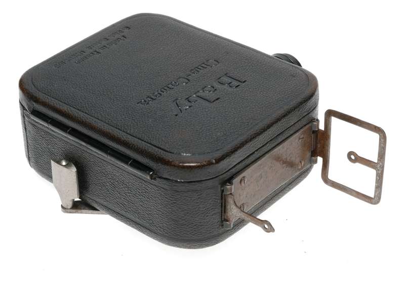 Pathe Frere Baby 9.5mm Cine Camera Hermagis Paris 3.5 F=20mm