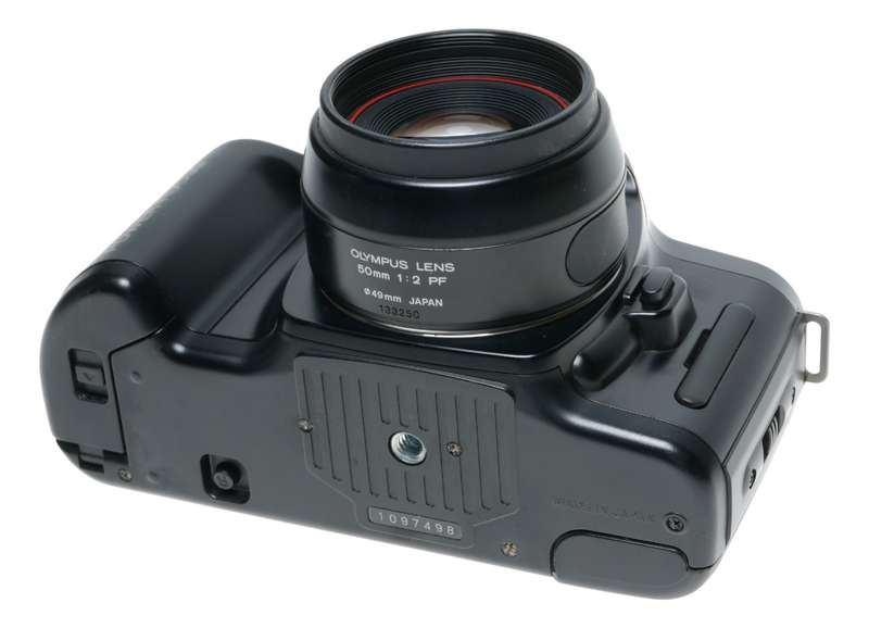 Olympus OM101 OM88 Power Focus 35mm SLR Film Camera