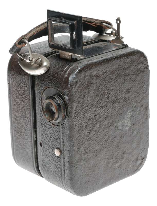Pathe Frere Baby Cine Camera with Motor Hermagis Paris 1:3.5 F=20mm