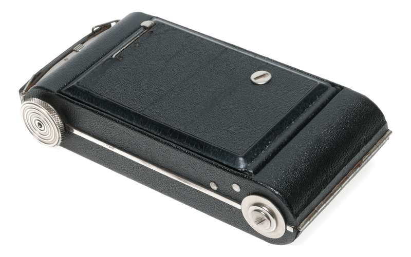 Kodak Six-20 Junior 6x9 Folding Camera Anastigmat F:7.7