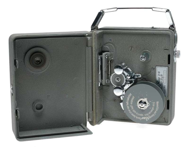 Nizo Heliomatic S2R 8mm Cine Movie Camera Grip Lenses Case