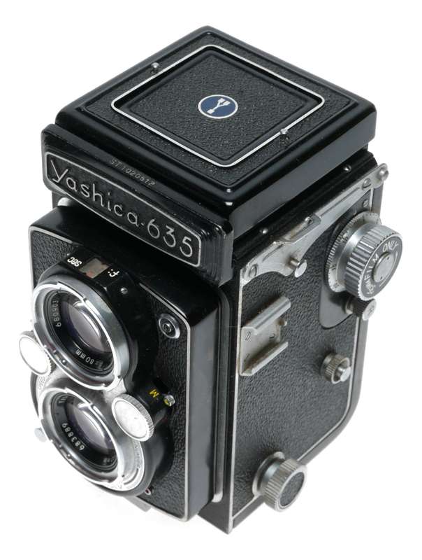 Yashica 635 TLR Camera 120 35mm Converter Yashikor 1:3.5 F=80mm
