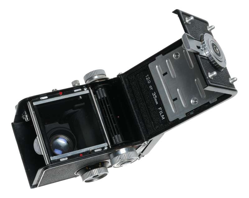 Yashica 635 TLR Camera 120 35mm Converter Yashikor 1:3.5 F=80mm