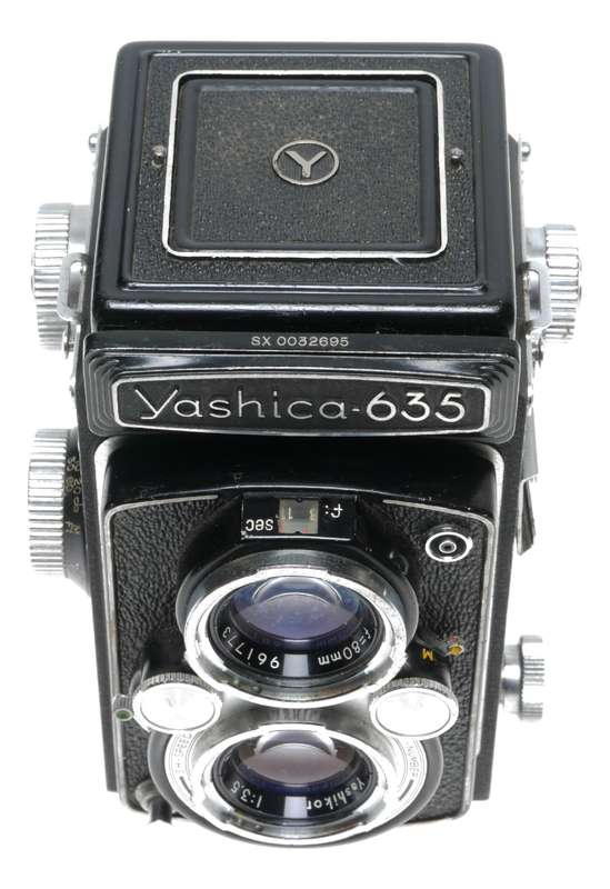 Yashica 635 Dual Format 120 35mm TLR Camera 1:3.5 F=80mm