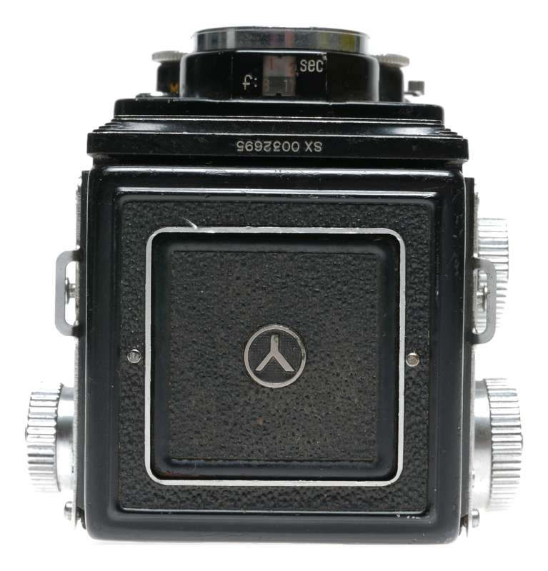 Yashica 635 Dual Format 120 35mm TLR Camera 1:3.5 F=80mm