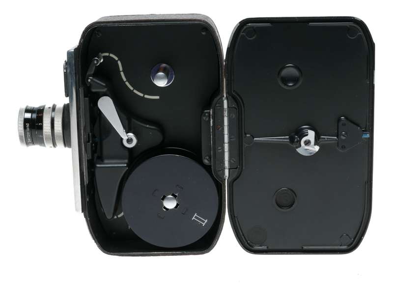 Bolex Paillard C8 Cine Movie Camera Yvar 1:2.5 f=12.5mm