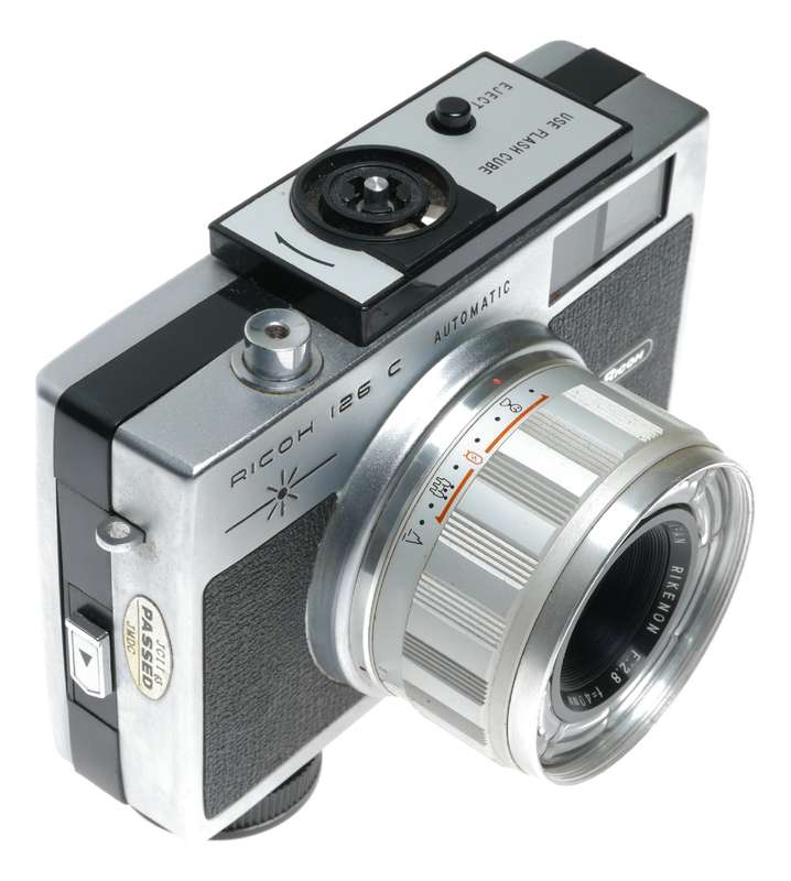 Ricoh 126C Automatic Cartridge Film Camera Rikenon 1:2.8 f=40mm