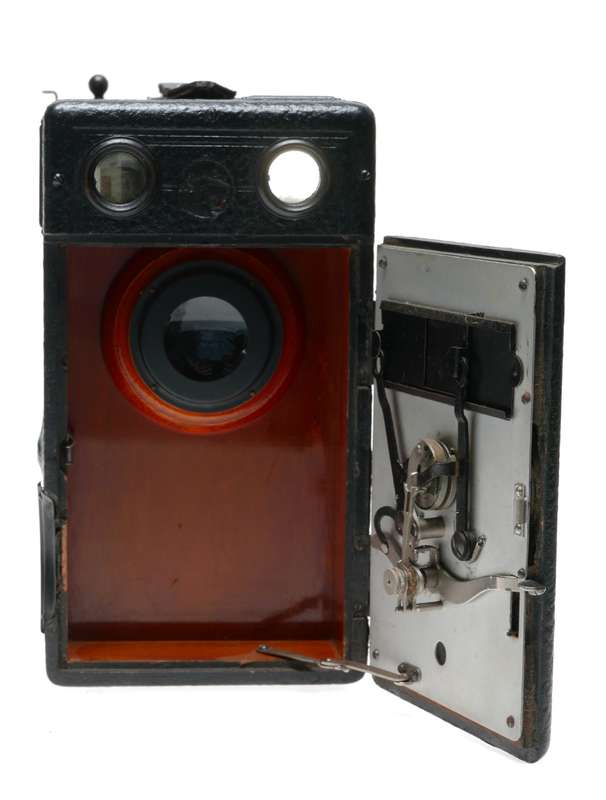 Houghton Ensign Klito Quarter Plate Magazine Box Camera
