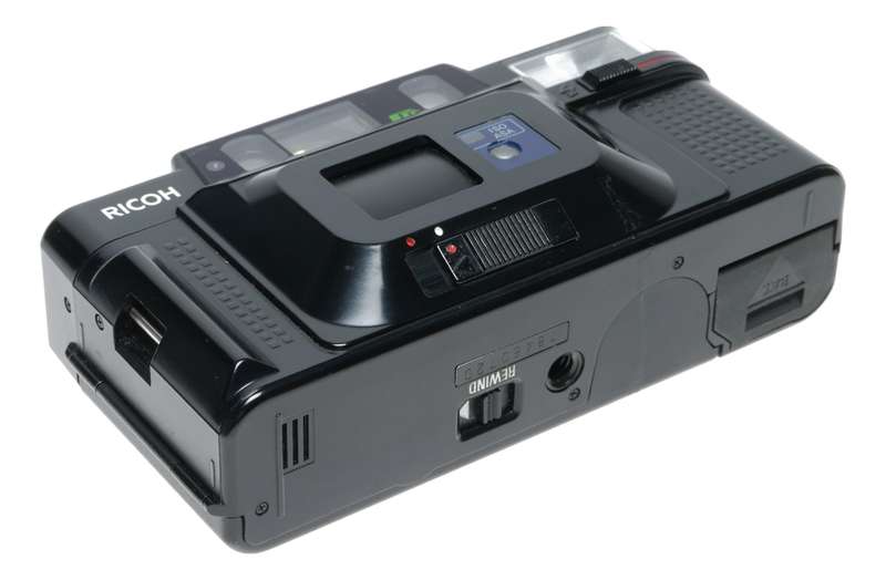 Ricoh FF-3AF Autofocus Point Shoot 35mm Film Camera
