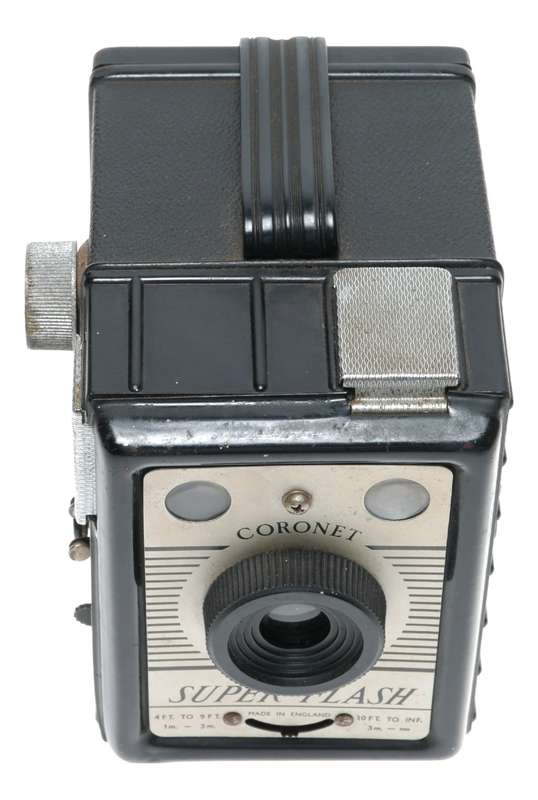 Coronet Super-Flash Box Type 120 Roll Film Camera 6x9 Format