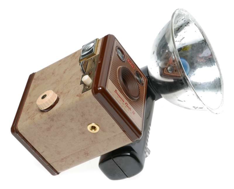 Brownie Flash IV Box Rollfilm Camera Kodalite Flash Holder