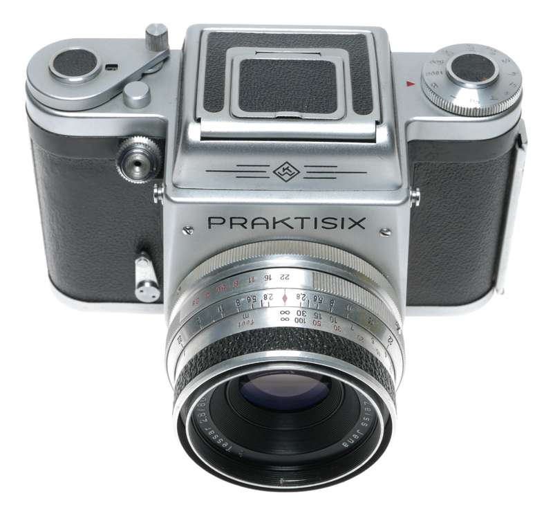 KW Praktisix SLR Film Camera 6x6 Carl Zeiss Tessar 2.8/80