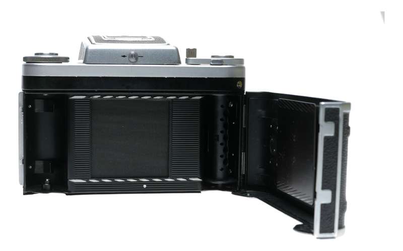 KW Praktisix SLR Film Camera 6x6 Carl Zeiss Tessar 2.8/80