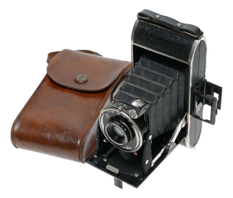Voigtlander Bessa Rollfilm Folding Camera Voigtar 6.3 10.5cm