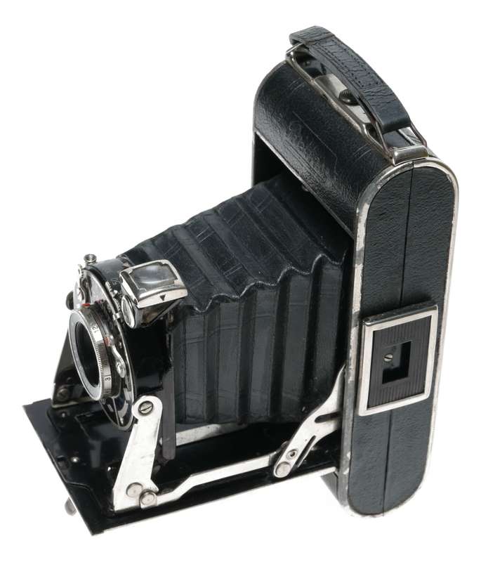 Zeh Bettax Bobby 6x9 Roll Film Camera 1:6.3 10.5cm