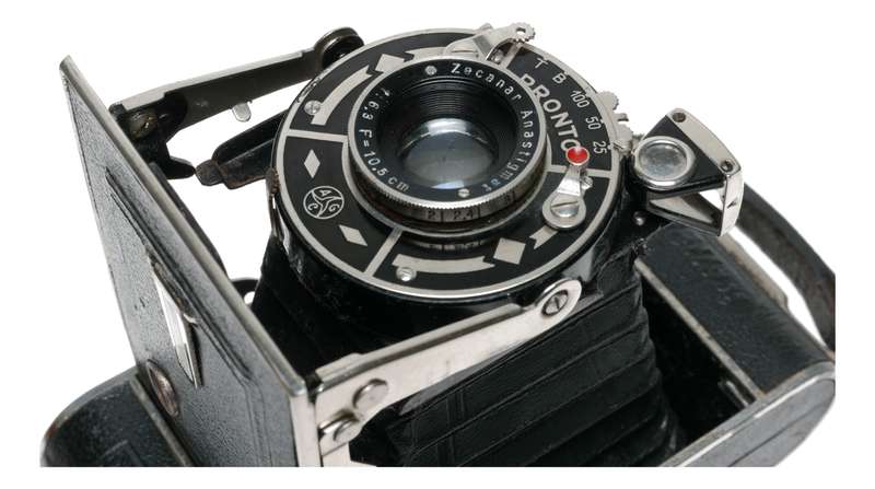 Zeh Bettax Bobby 6x9 Roll Film Camera 1:6.3 10.5cm