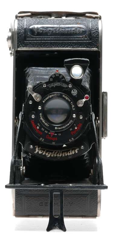 Voigtlander Bessa Folding Roll Film Camera Voigtar 6.3 10.5cm