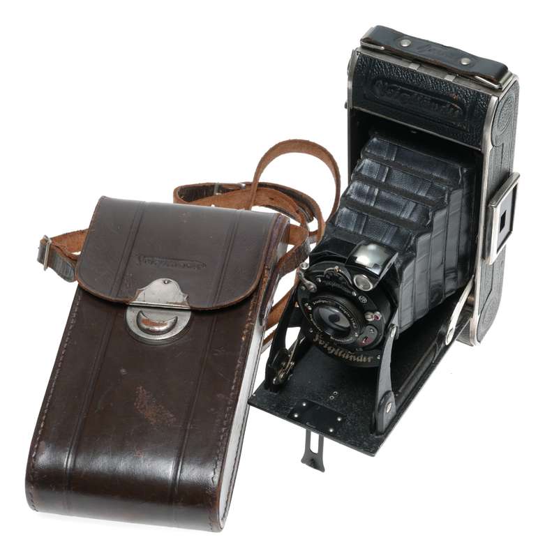 Voigtlander Bessa Folding Roll Film Camera Voigtar 6.3 10.5cm