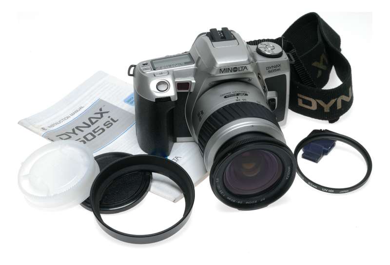 Minolta Dynax 505si 35mm Film SLR Camera 1:3.5-5.6 28-80 AF Zoom