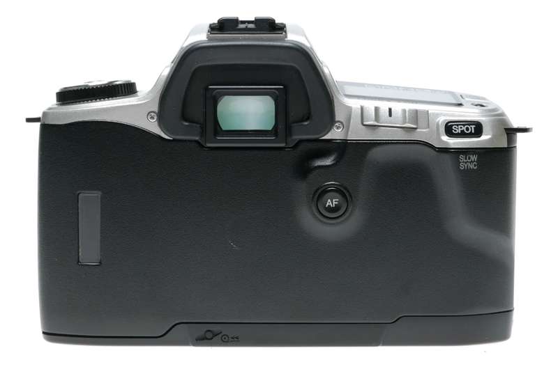 Minolta Dynax 505si 35mm Film SLR Camera 1:3.5-5.6 28-80 AF Zoom